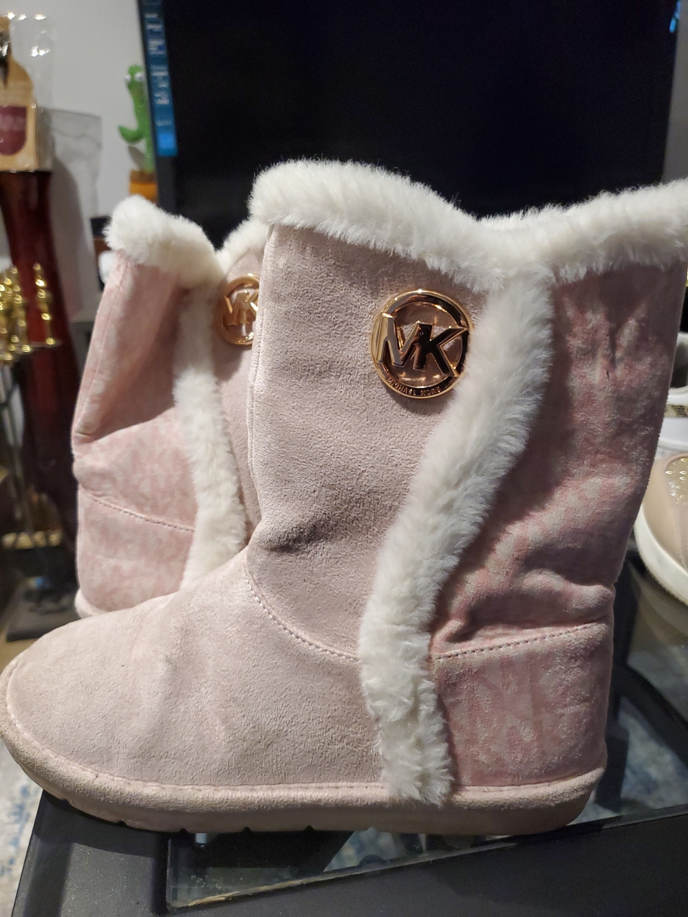 Michael Kors Light Pink Faux Fur Logo Winter Boots (Worn One Time Only )